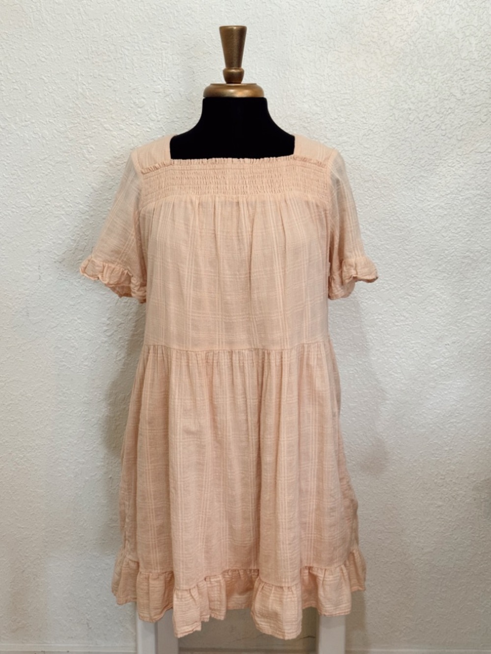 Doe & Rae Peach Pink Ruffle Dress